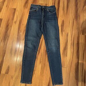 BLANK NYC | High Waisted Jeans
